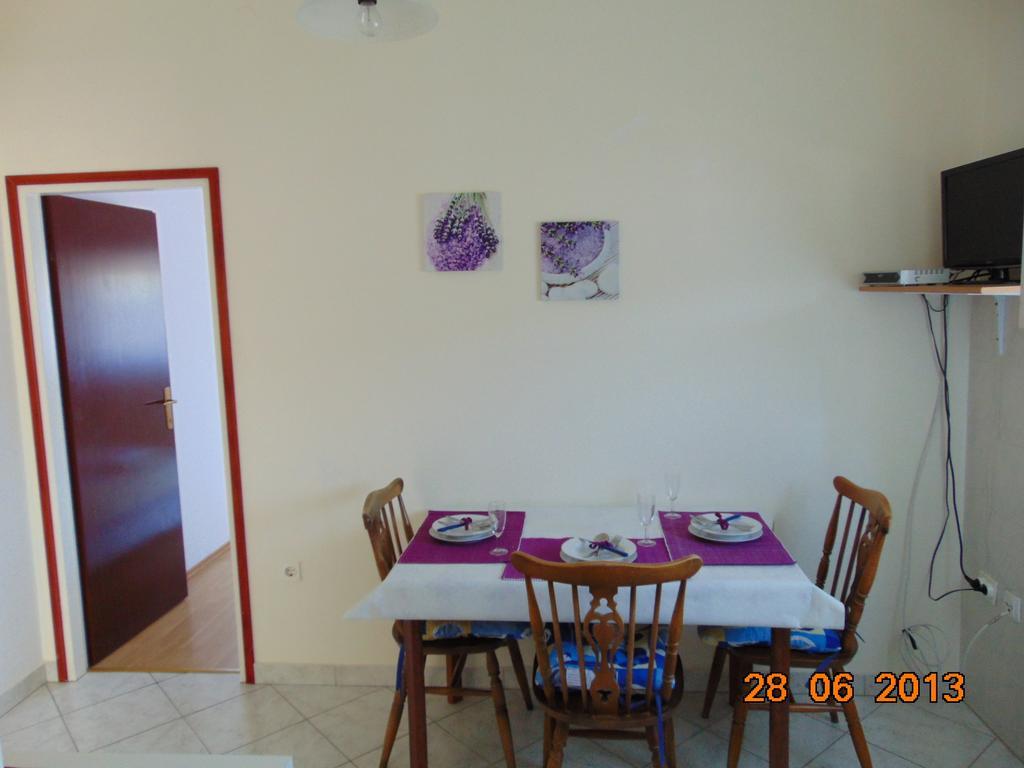 Apartments Borozan Vinišće Pokój zdjęcie
