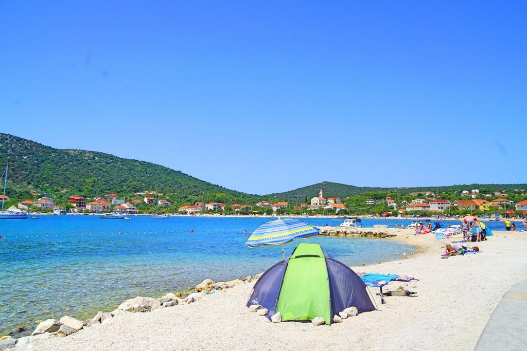 Apartments Borozan Vinišće Zewnętrze zdjęcie